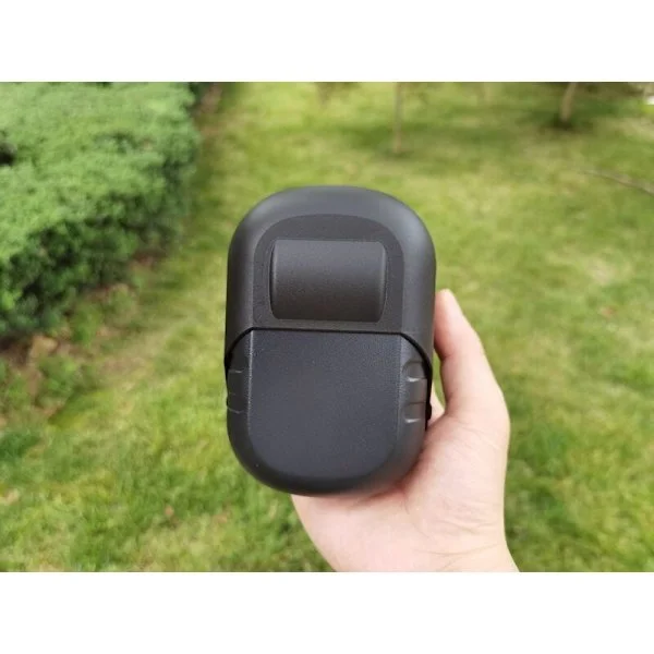 Sikker nøkkelboks, stor boksîVeggmontert nøkkellås for innendørs og utendørs bruk, nøkkelsafe med 4-sifret digital kode (svart)