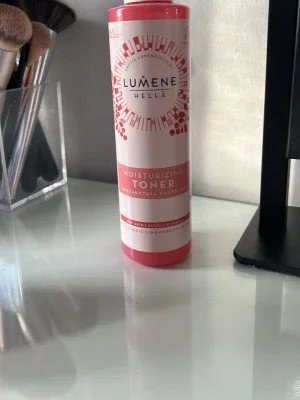 Lumene HELLÄ Moisturizing Toner