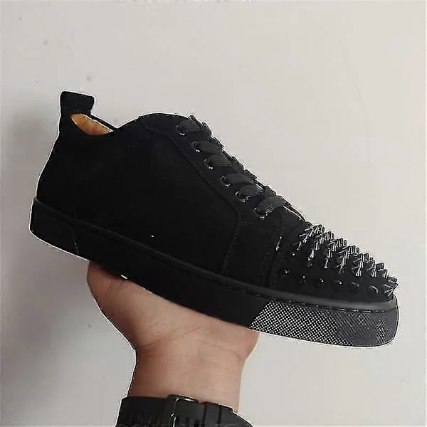 Afslappede sko med rød sål, lav hæl, flad sål, spidse flade sorte sneakers
