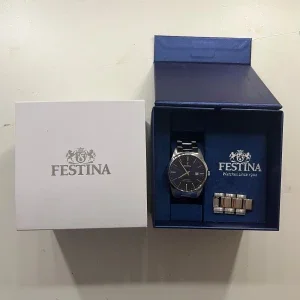 Festina klocka med blå urtavla
