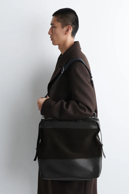 COS Men's Borsa Messenger City In Pelle in Marrone