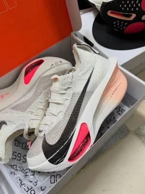 Nike Alphafly 3 löparskor white peach