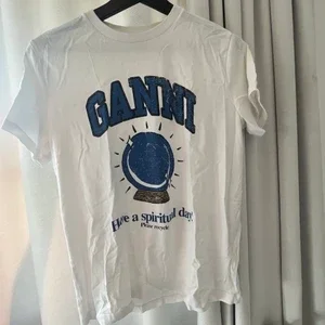 GANNI t-shirt