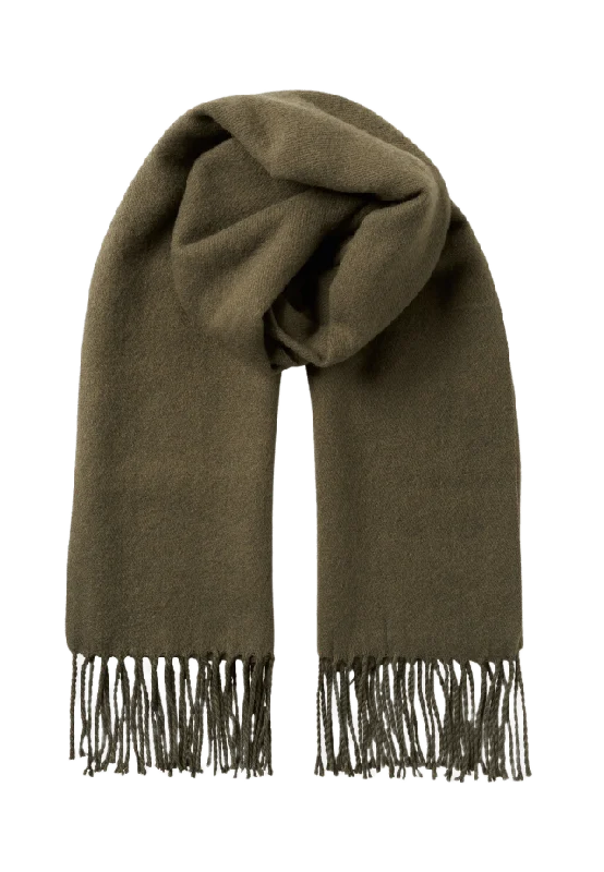 Å MAN Halsduk med fransar BO Halsdukar & scarves Grön ONESIZE