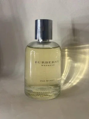 Burberry Weekend For Women parfym