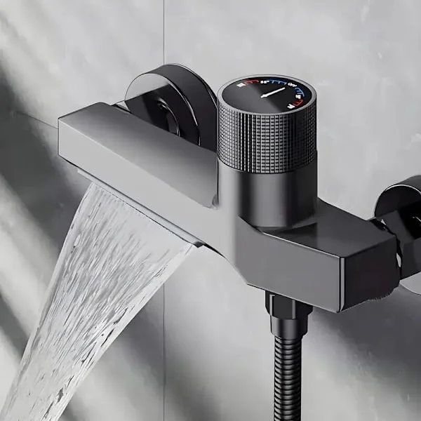 Stycke Modern Badrumsblandare - Väggmonterad Bad-/Duschblandare med Varm-/Kallvattenreglage, Dold Ventil, för Badrum eller Köksvask - Elegant Vägg