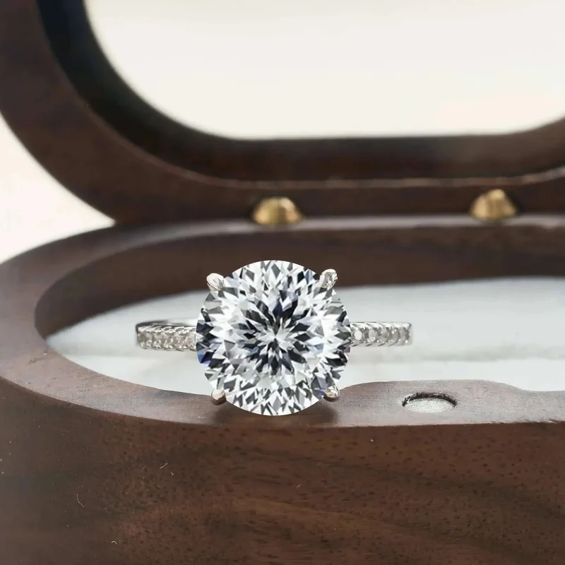AliExpress - Bagues Moissanite étincelantes 5CT pour femme, bague de fiançailles, bague de mariage, argent regardé 925, classique, romantique, 4 