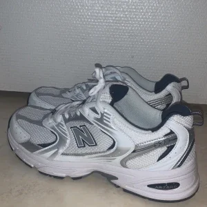 New balance 530