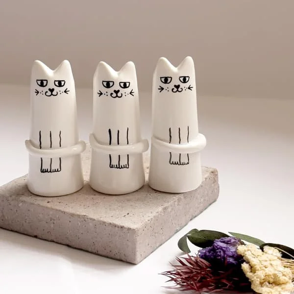 Set of 3 Cat Flower Vase Bud Ceramic Mini Handmade Small Vases for Home Decor, Wedding Party, Birthday Gift - Unique, Cute and Aesthetic Miniature