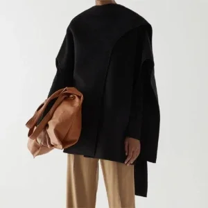 Cape Cos