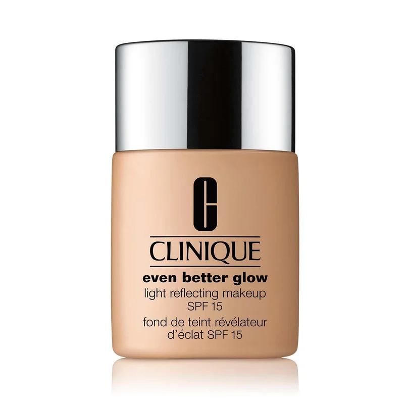 Clinique Even Better Glow Make-Up Fondotinta Illuminante SPF15