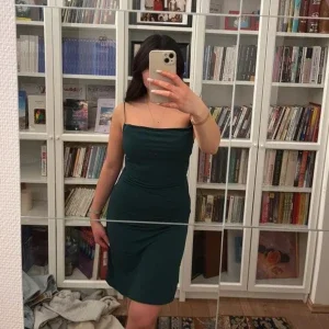 Emerald grön slip dress