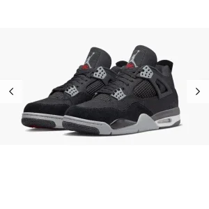 Jordans 4 black canvas