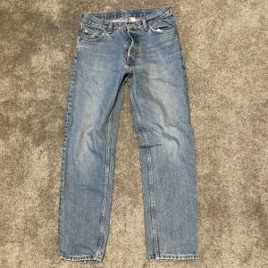 Weekday Barrel jeans