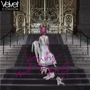 Vanity and revolt VELVET CONDOM