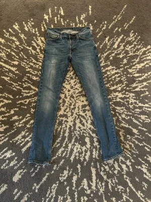 Nudie lean Dean