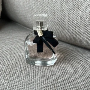 Yves Saint Laurent Mon Paris Eau de Parfum