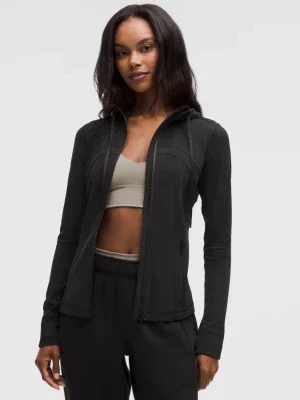 Lululemon define