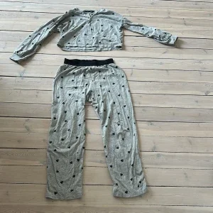 PJs, pyjamas