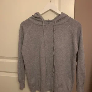 Merino ull hoodie