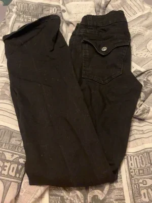 Svarta jeans från Perfect Jeans