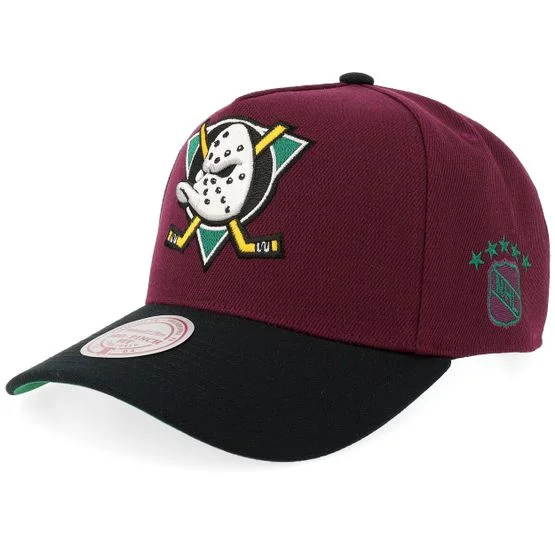 Mitchell & Ness - NHL Violett adjustable Cap - Anaheim Ducks Legendary Home Pro Cap Vintage Purple A-frame Adjustable @ Hatstore