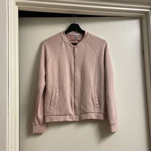 Rosa bomberjacka från Amisu