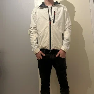 Helly Hansen jacka