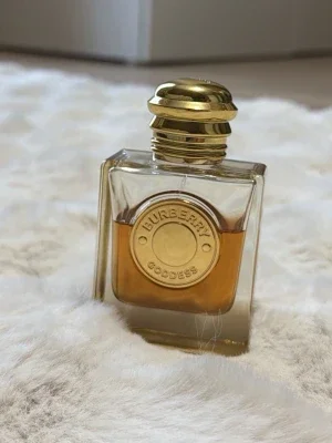 Burberry Goddess Eau de Parfum 50ml