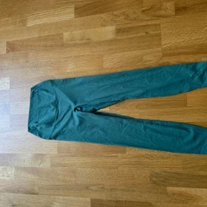 Gröna tränings tights med hög midja