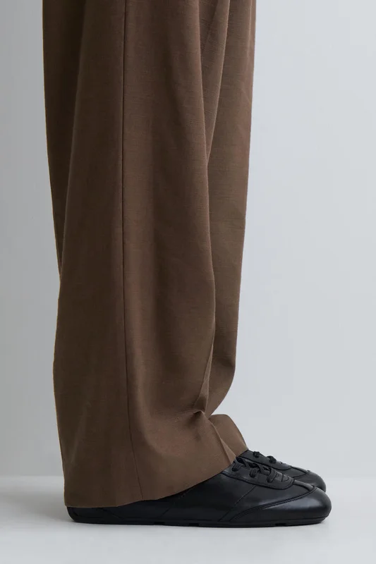 COS Minimal Leather Trainers in Black - Men