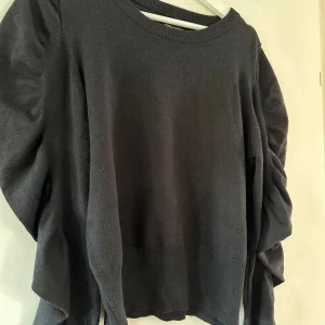 Tröja med scrunch-ärmar