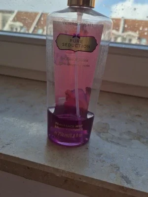 Victoria's Secret Pure Seduction mist