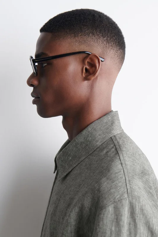 COS Homme Lunettes De Soleil Aviateur Rectangulaires in Noir