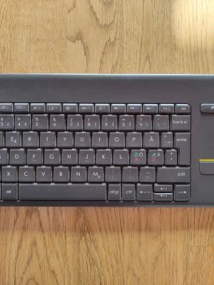 Logitech K400+ trådlöst tangentbord