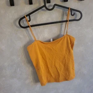 Gult linne från hm