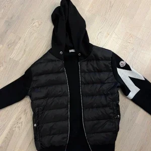 Svart Moncler Cardigan jacka