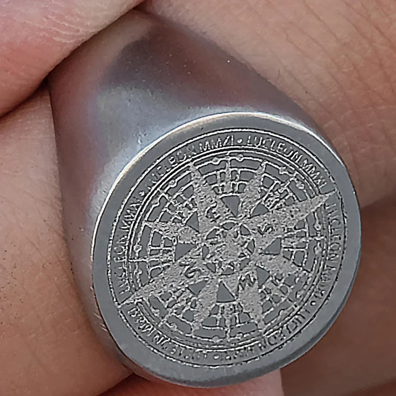 Silver-tone Surgical Steel Compass Signet Ring for Men - Signet rings