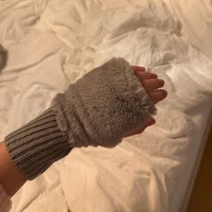 Fluffiga torgvantar