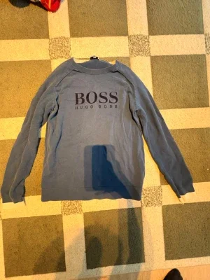 Blå tröja från Hugo Boss