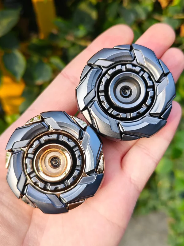 AliExpress - EDC Fidget Sliders Fidget Toys Stressabbau für Erwachsene Magnetisches Metall Fidgety Mood Buster Open Armor Kreisel Fidget Toys