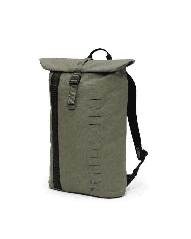 Db - Essential Backpack 12L Forest Green
