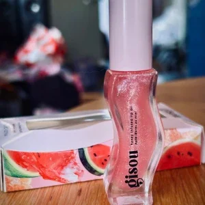Honey infused lip oil "Watermelon Sugar" från Gisou!