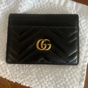 Gucci GG marmont Card Case