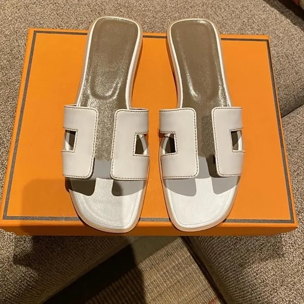 Sexy sandaler dame strand slippers Klassiske flate skinn sandaler dame 13