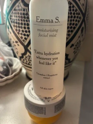 Emma S. moisturising facial mist