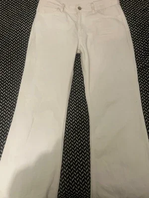 Vita raka jeans
