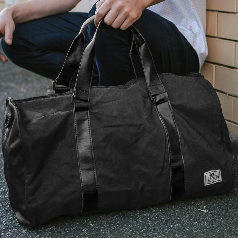 Leo Black Duffel Bag for Men - Duffle bags