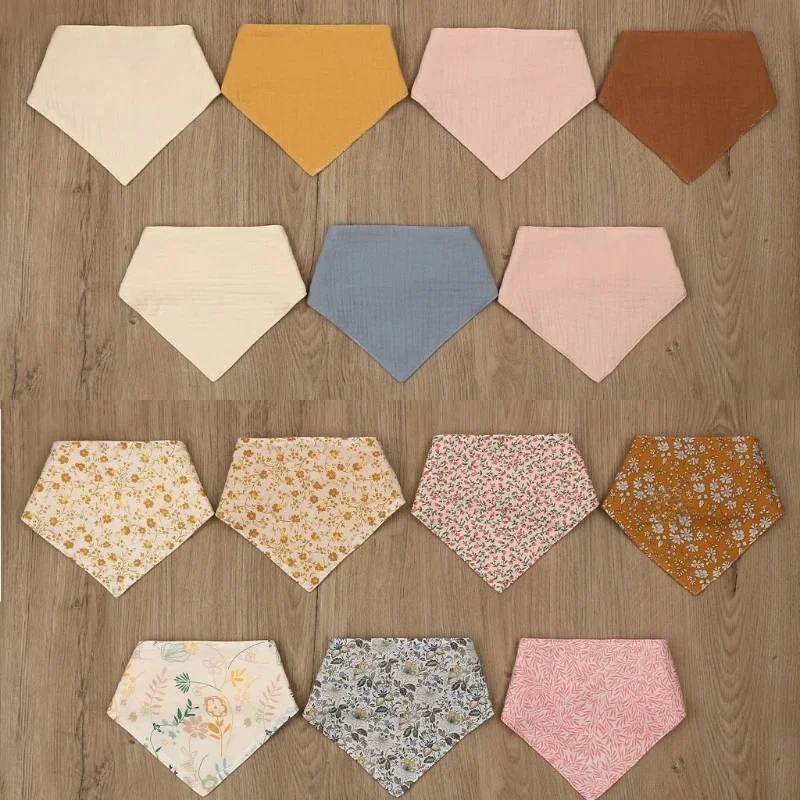AliExpress - Baumwolle Baby Lätzchen Dreieck Doppel Seite Floral Print Baby Bandana Schal kinder Lätzchen Infant Spucktücher Speichel Handtuch Baby 