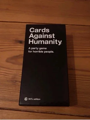 Cards Against Humanity INTL Edition
